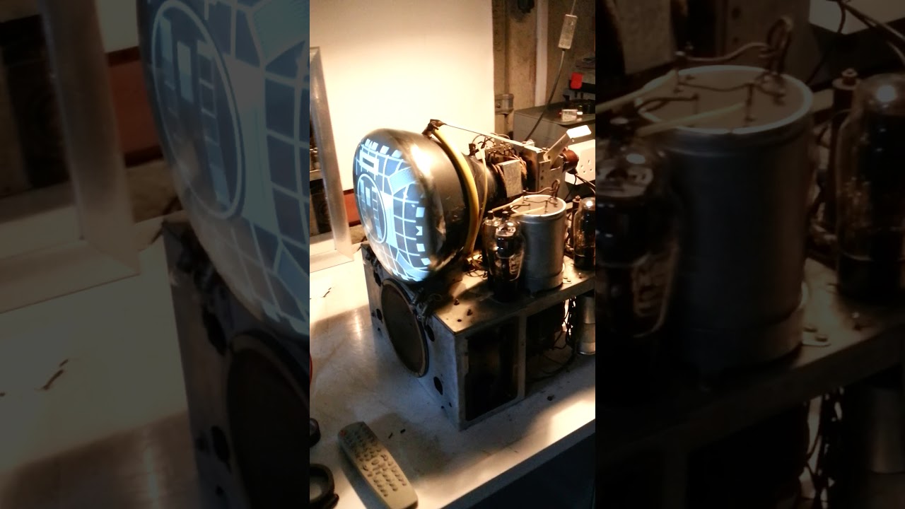 Late night Vintage Television restoration. The 1949 Ekco TS1105