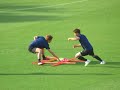 サッカー日本代表合宿　ビブスを使って〇✖ゲーム
