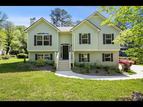 8978 Western Pines Drive, Douglasville, GA home video tour