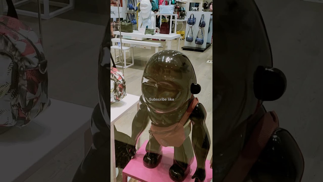 Beautiful ladies Bags in Kipling 🙈🐒🐒 