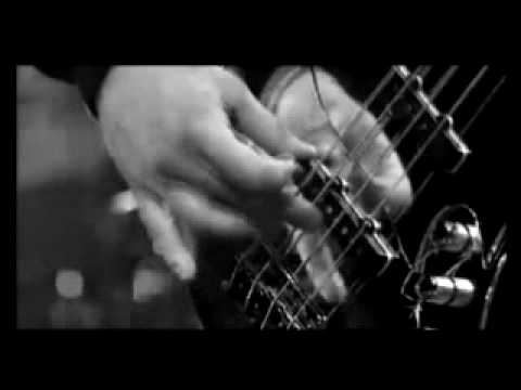 Muse - United States of Eurasia - KROQ AAC 2009 [Webcast]