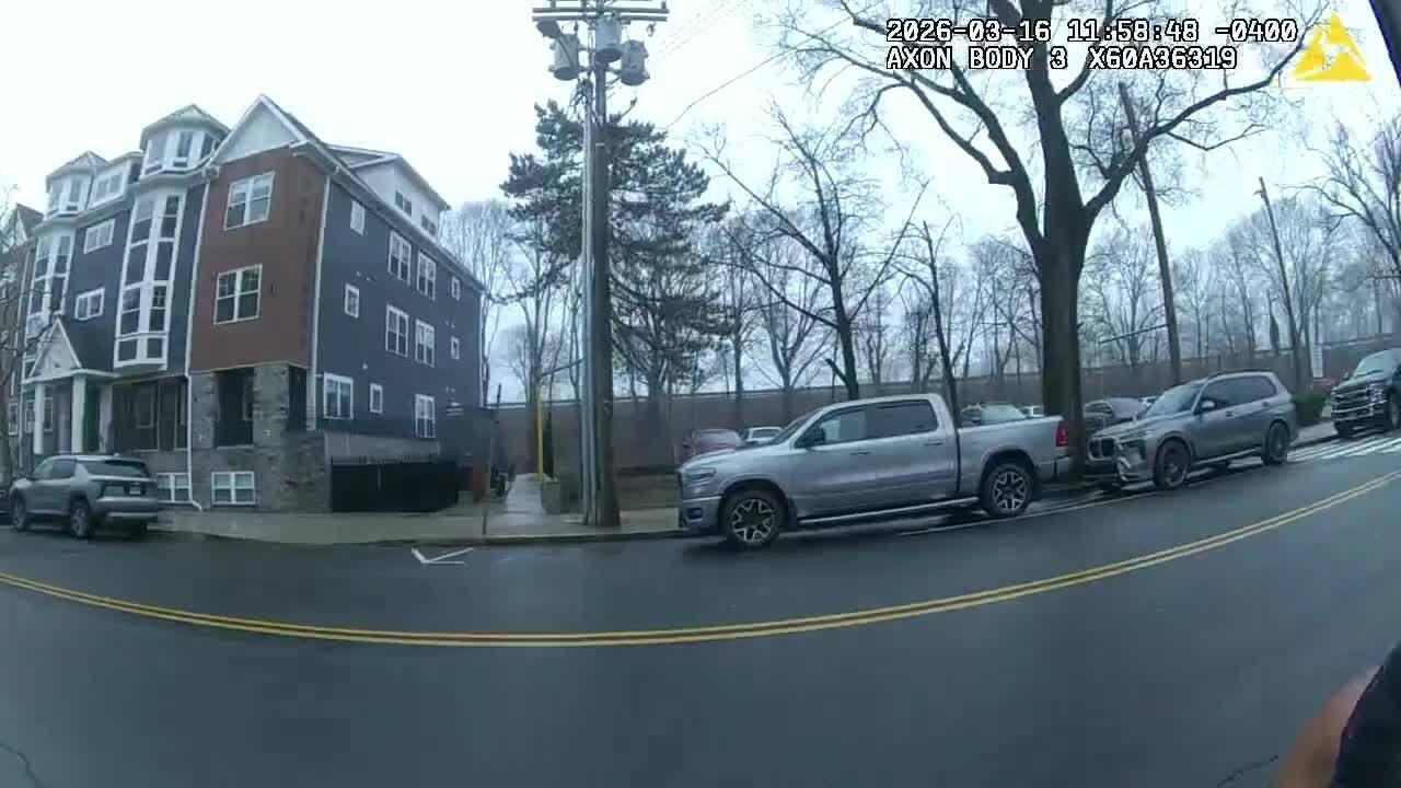 BODYCAM: Police arrest man after smashing windows with axe in New Haven ...