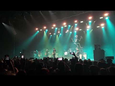 Social Distortion - Wicked Game
