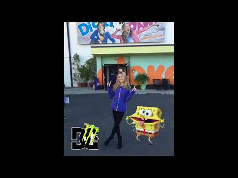 Lizzy Greene Ice Cream Sexy Girl 🙂😍😘👱♀️👸🍦🍦🍦