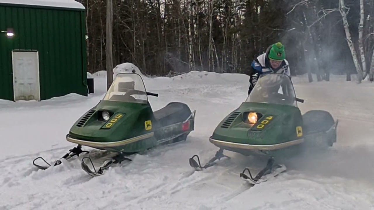 -28 C cold start on my 1977 John Deere JD300 snowmobile 