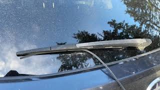 2010 Subaru Outback:  Replacing the rear wiper blade