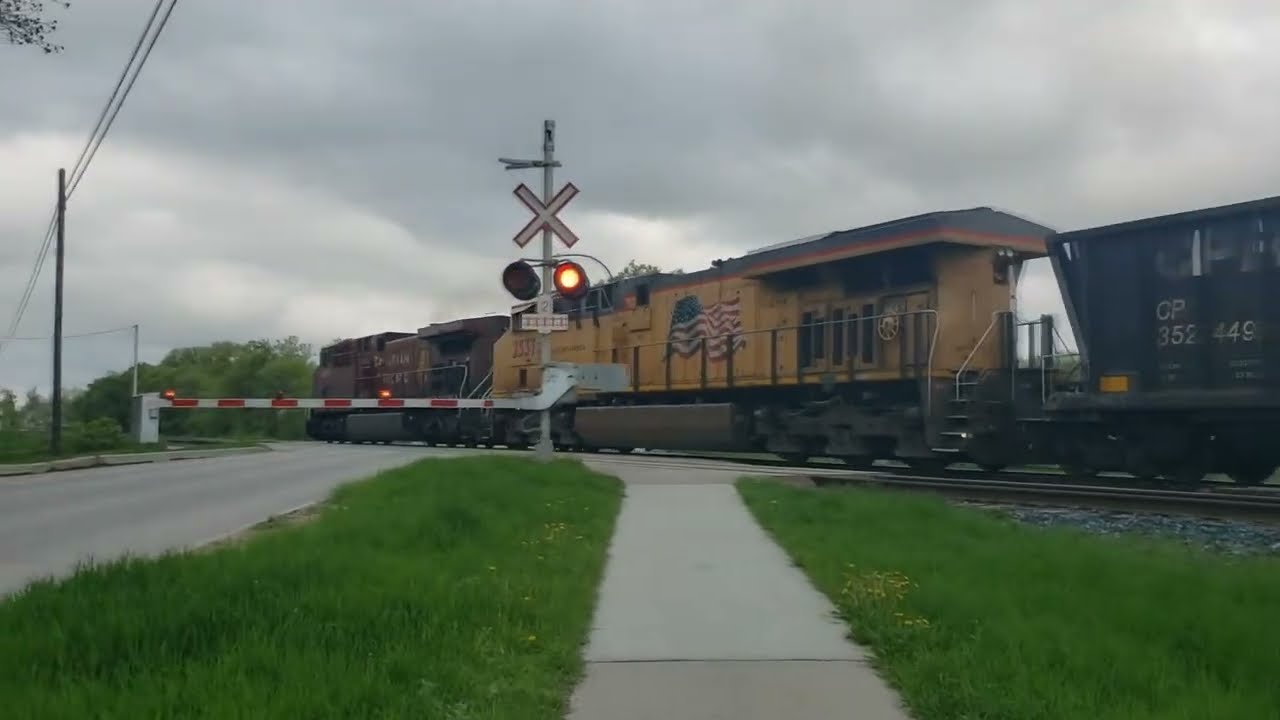 CP 8602 with UP 2537 crossing Talbot ave