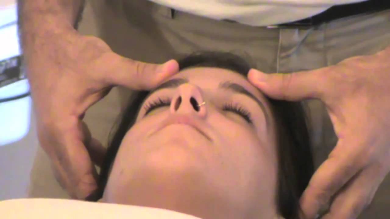 שיאצו לכאבי ראש: איך להעלים כאב ראש ב2 דקות - אליהו ספיר 054-4213151