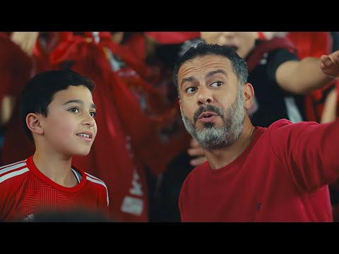 زوجته كانت يوتيوبر مشهورة بعد وفاتها بيبدأ يهتم بأولاده وبيحاول يتوقع الباسورد عشان يفتح القناه