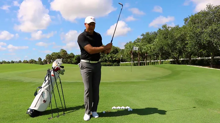 How To Chip & Pitch In Golf: Distance Control 10-5...