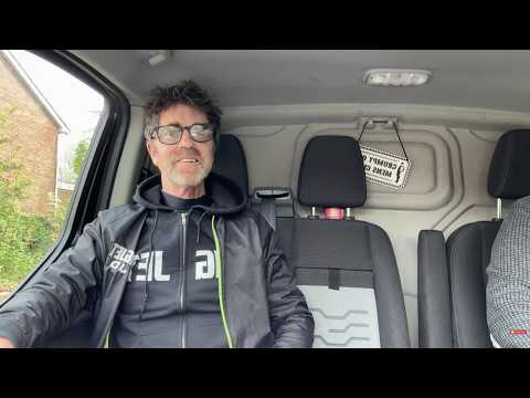 ROAD TRIP FOR A LUNCHTIME STREAM