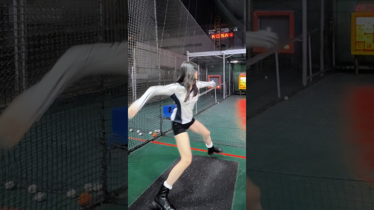 一見鍾情的棒球女生 #棒球 #姐姐 #baseball #大魯閣 縮圖
