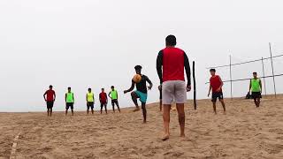 Entrenamiento futbol playa