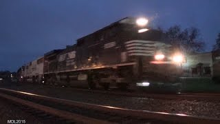HD: NS 9358 leads NS Train 361 in Austell, GA
