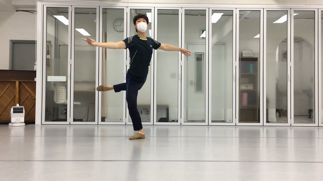 발레청년 Sol 님의 댓글 답변 영상 입니다. 랑베르세(Renverse) 잘 하고 싶어요!