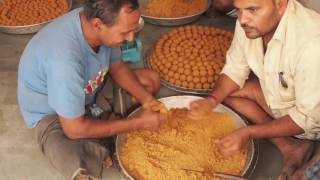 Making Traditional Besan Ladoo Sweets for Diwali in Delhi, India