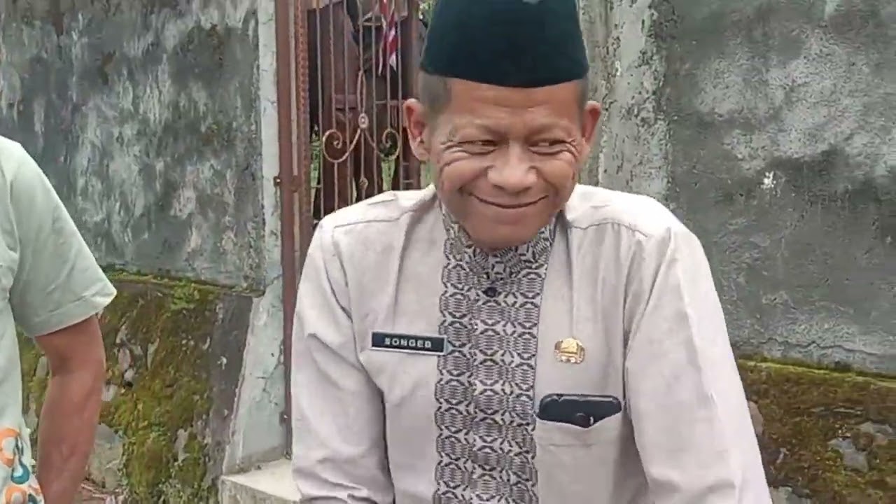 WPL (Warok Pelangi Lima) penonton terhipnotis