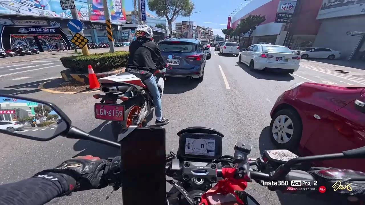 Honda CB1000R+ 台南市區/台17線/黃金海岸 Ft.CBR600RR