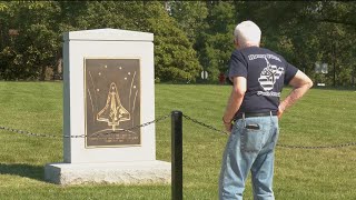 Veterans with Honor Flight NCWV visit monuments and memorials in Washington, DC