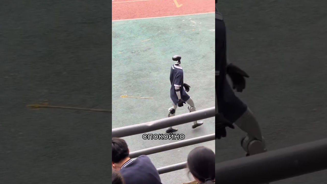 🤯 РОБОТ В ШКОЛЕ?! Что он творит?!