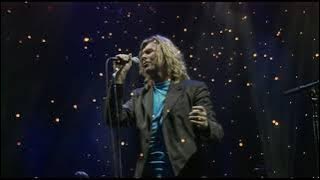 Download lagu David Bowie - Starman / Ziggy Stardust - Live 2000