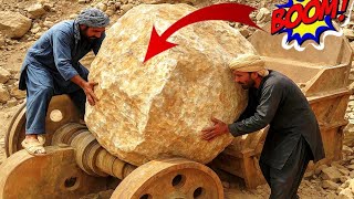 Playing With GIANT Stones! Massive Rock Crushing Operation | Extreme Heavy Machinery Action 4K.