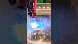 Electric spark in water #experiment #electrical #power #spark #pcb #electronic #cool #crazy
