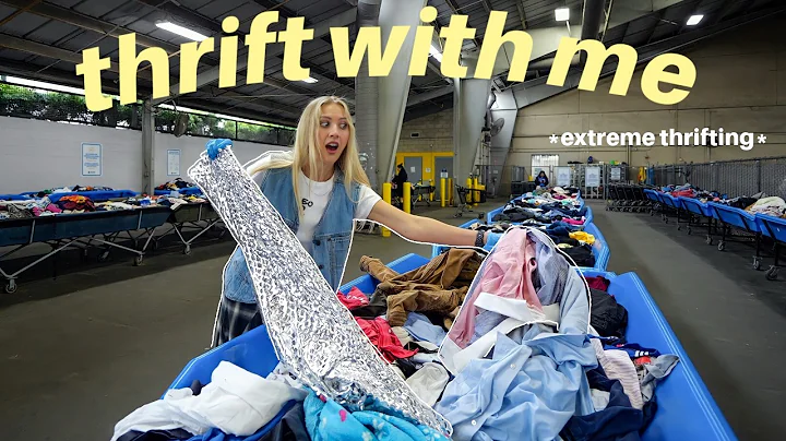 come thrift with me at the GOODWILL BINS *before it opens*!! insane $2 thrift haul!