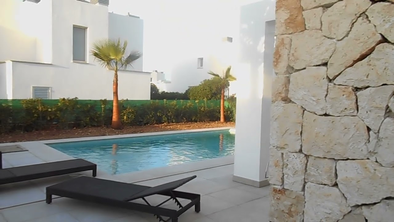 Harry Buck Neu und Betonbau S L SA Rapita Pool 8,00x4,00x1,80