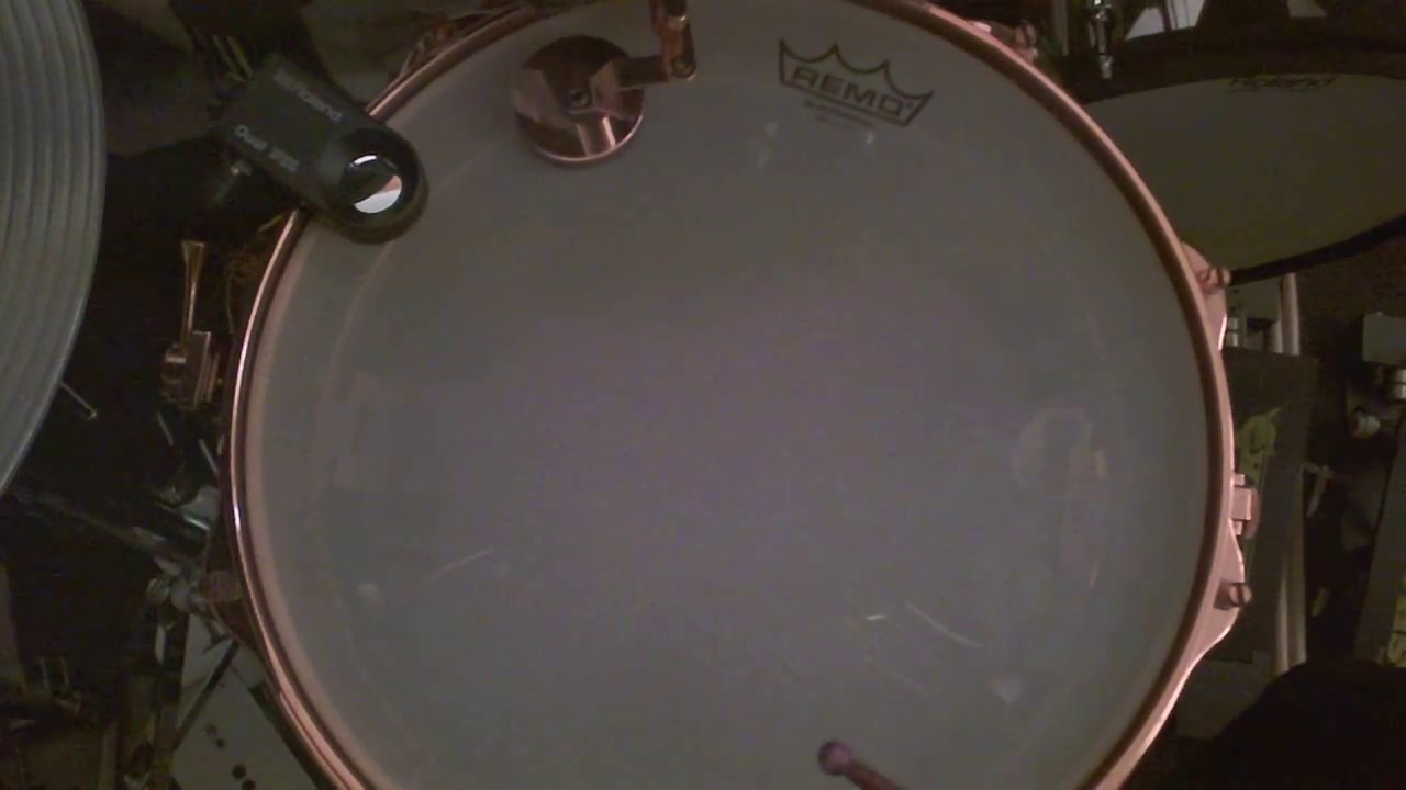 V-Drums: Roland RT-30HR Dual Trigger & REMO SilentStroke Hybrid @ TD-30