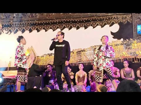 Demy - KELANGAN percil cs