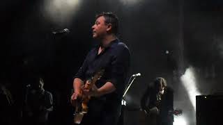 Manic Street Preachers - Black Dog On My Shoulder LIVE London 2019