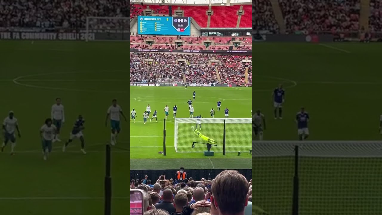 Kelechi Iheanacho’s penalty vs Manchester City | FA Community Shield 2021