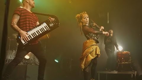 Lindsey Stirling - Roundtable Rival [Live]