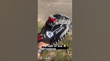 The color of love ! #ricogloves #customgloves