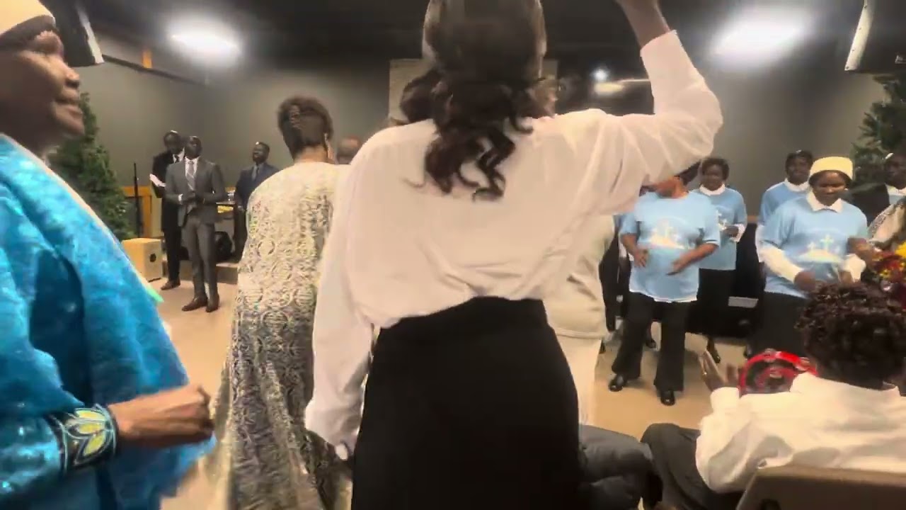 Mabaan Christmas at Storm Lake 2023 DSM choir