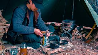 Camping en tente chaude en solo à -7°C : la forêt hivernale du Japon.