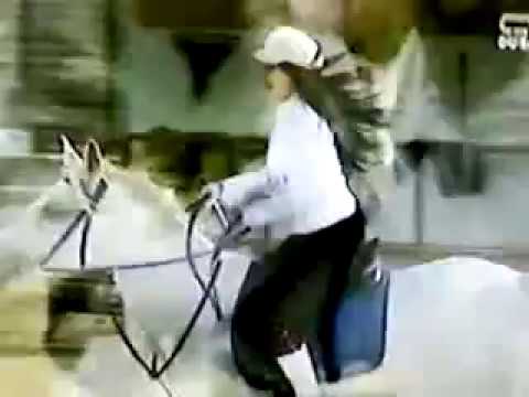 اقوى من جرحك ليه
