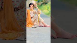 Milky White Beautiful Girl Feet P-2