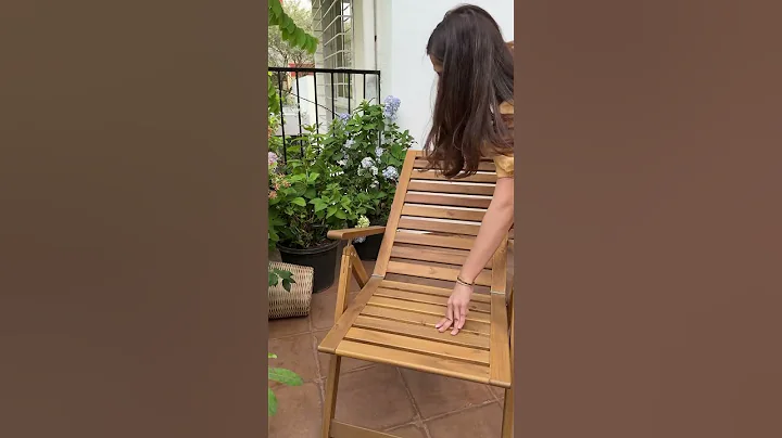 Create a comfy living room feel outdoors with NÄMMARÖ.