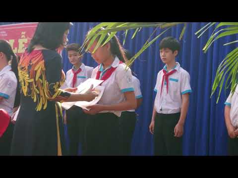 Khoảnh khắc thật ý nghĩa || Các em nhận giấy khen học sinh giỏi phần 2 || THCS Lý Tự Trọng - youtube