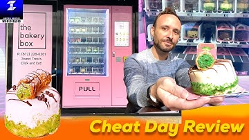 Cake Vending Machine Review | The Bakery Box Bakery ATM in Chicago | Cannoli Mini Cake