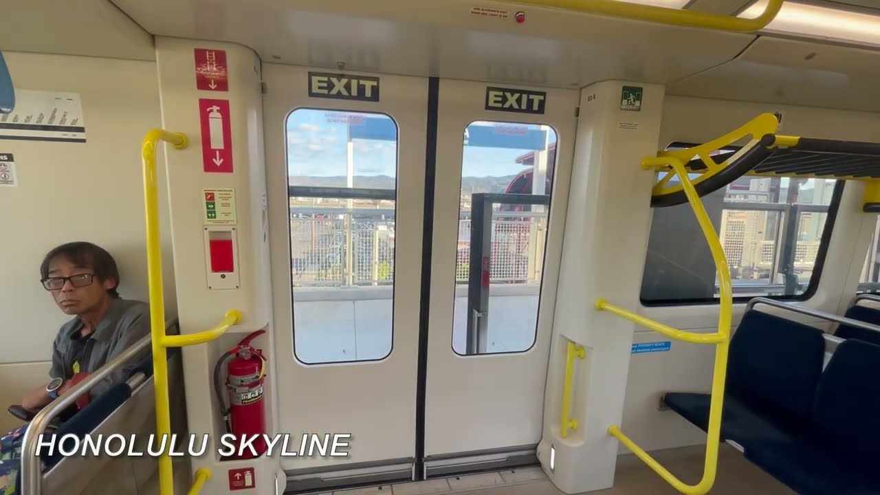 [1000 Subscriber Special] Trains Doors Closing Chimes & Announcements Compilation