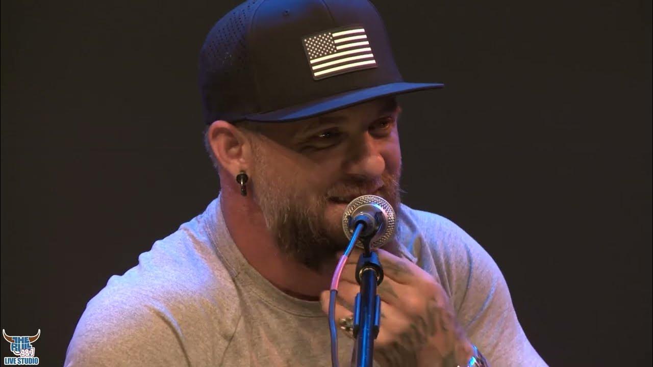 Brantley Gilbert Dirt Road Anthem at 98.7 The Bull PNC Live Studio