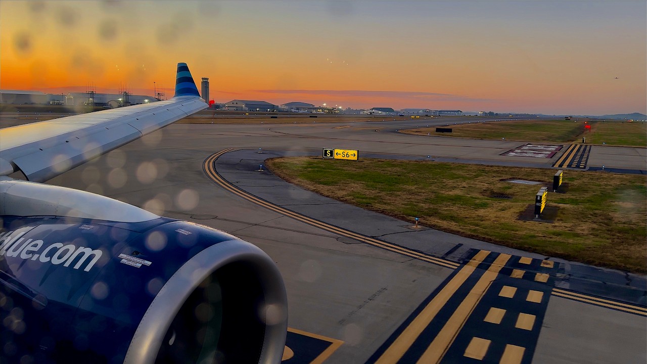 [4K] – Full Flight – JetBlue Airways – Airbus A220-371 – BNA-JFK – N3195J – B6974 – IFS 1113