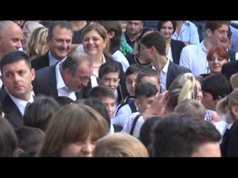 პირველი საჯარო სკოლის მოსწავლეებს სწავლის დაწყება საქართველოს პრეზიდენტმა  მიულოცა