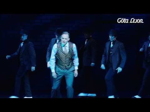 Bullets Over Broadway