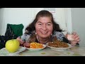 ЯМ ЯМ ЯМ зелева салата с моркови заешко месо с грах хляб ябълка 17 03 2026 г 
