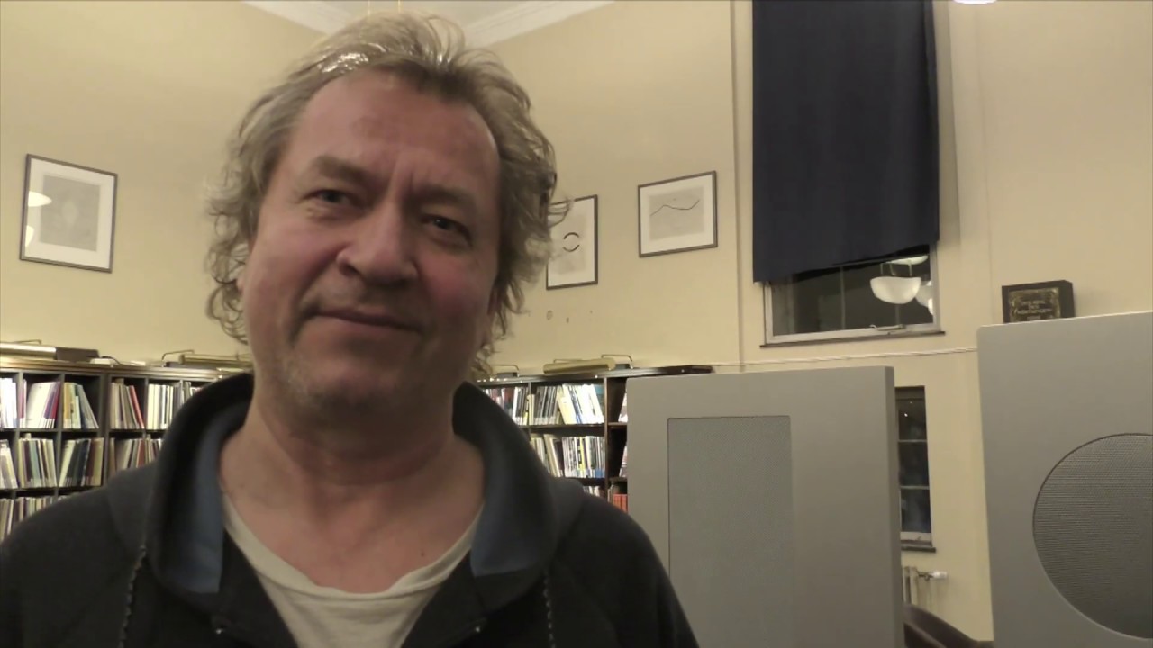 Hører musikken sin på 2,5 millioners anlegg