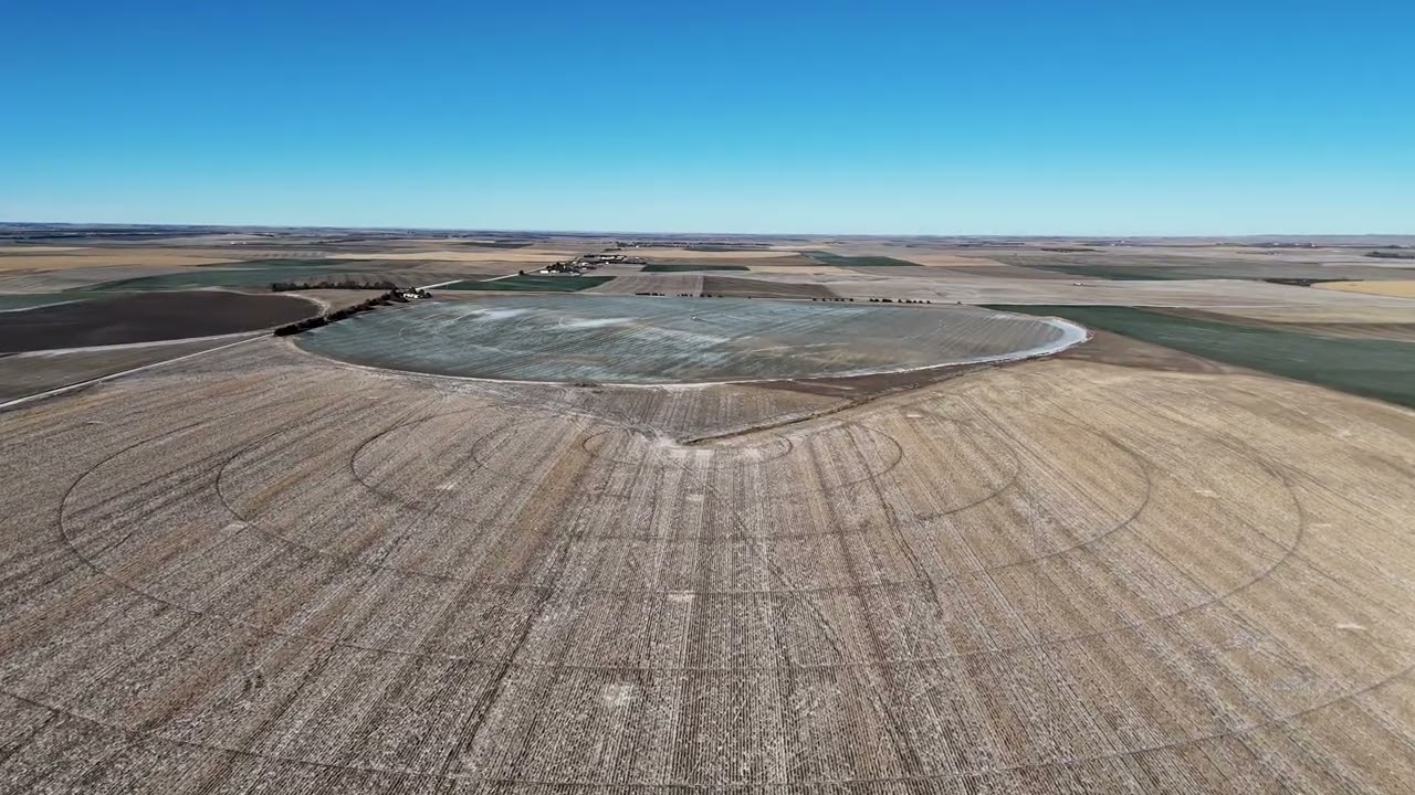 Irrigated Cropland with Valley Pivots & Good Road Access